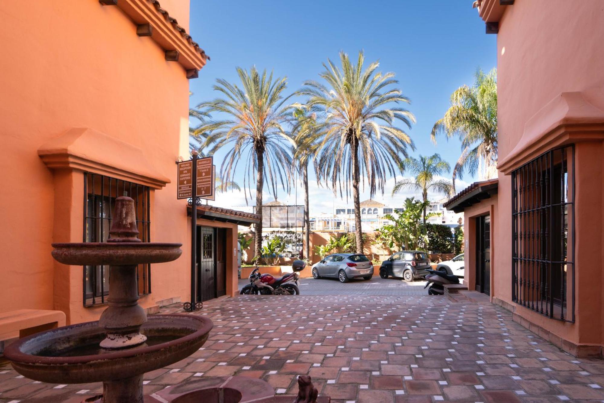Luxury Paraiso Apartment Estepona